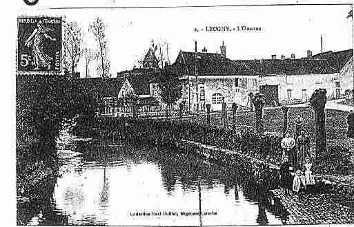 Ville de LEUGNY Carte postale ancienne