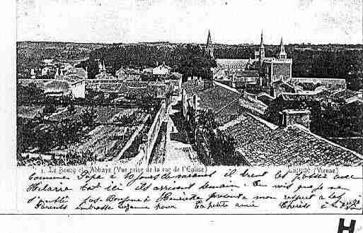 Ville de LIGUGE Carte postale ancienne