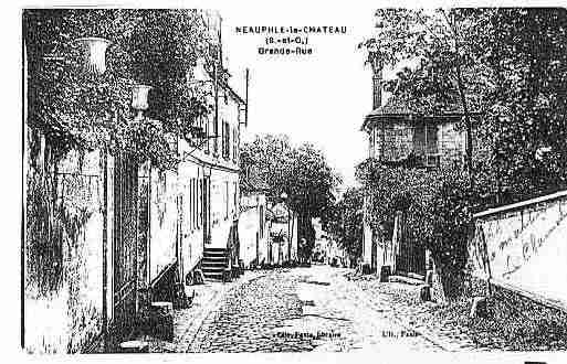 Ville de NEAUPHLELECHATEAU Carte postale ancienne