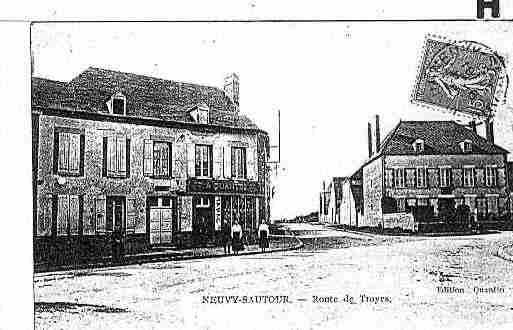 Ville de NEUVYSAUTOUR Carte postale ancienne