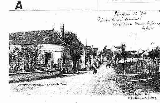 Ville de NEUVYSAUTOUR Carte postale ancienne