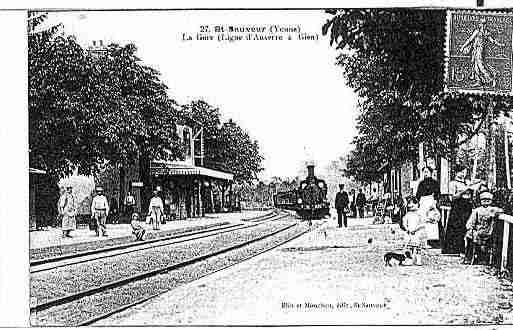 Ville de SAINTSAUVEURENPUISAYE Carte postale ancienne