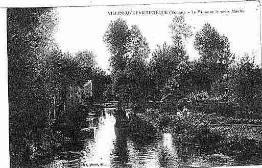 Ville de VILLENEUVEL\'ARCHEVEQUE Carte postale ancienne