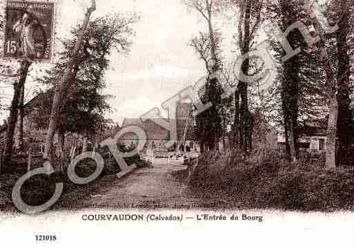 Ville de COURVAUDON, carte postale ancienne