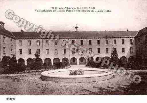 Ville de SAINTLEONARDDENOBLAT, carte postale ancienne