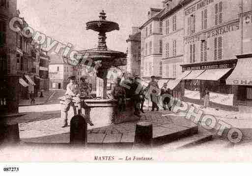 Ville de MANTES, carte postale ancienne