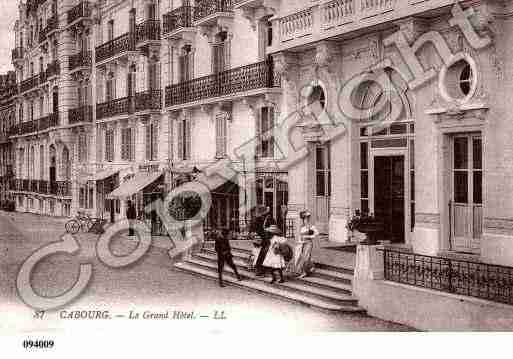 Ville de CABOURG, carte postale ancienne