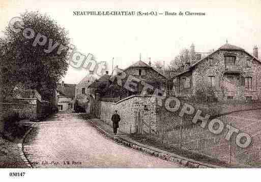 Ville de NEAUPHLELECHATEAU, carte postale ancienne