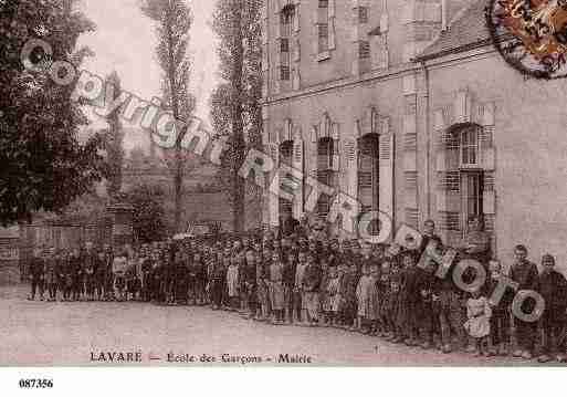 Ville de LAVARE, carte postale ancienne