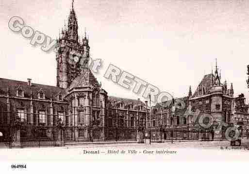 Ville de DOUAI, carte postale ancienne