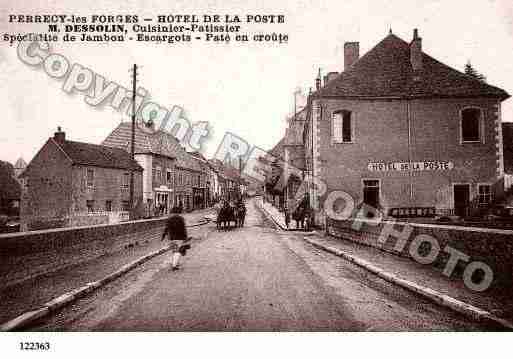 Ville de PERRECYLESFORGES, carte postale ancienne