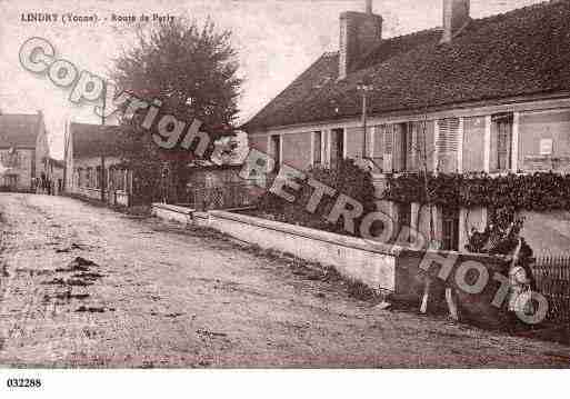 Ville de LINDRY, carte postale ancienne