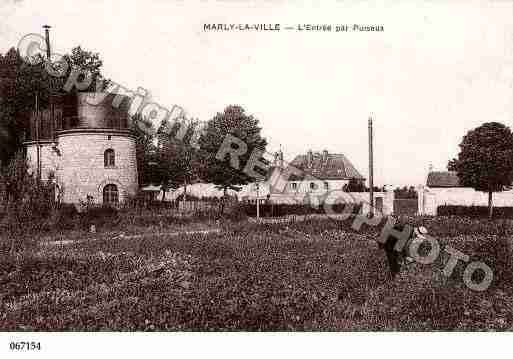 Ville de MARLYLAVILLE, carte postale ancienne