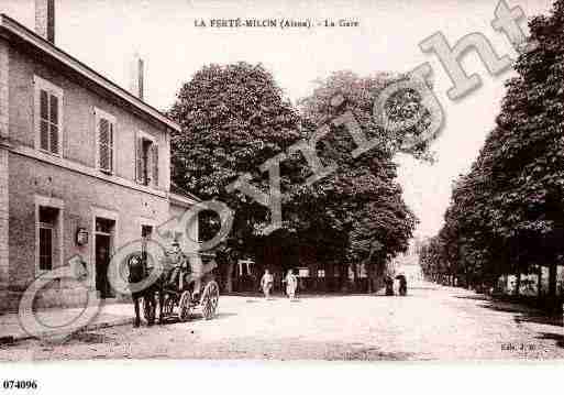 Ville de FERTEMILON(LA), carte postale ancienne