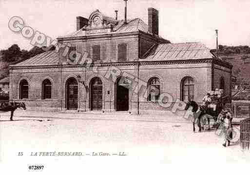 Ville de FERTEBERNARD(LA), carte postale ancienne