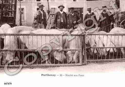 Ville de PARTHENAY, carte postale ancienne