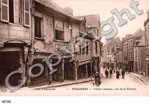 Ville de FOUGERES, carte postale ancienne