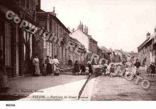 Ville de NEVERS, carte postale ancienne