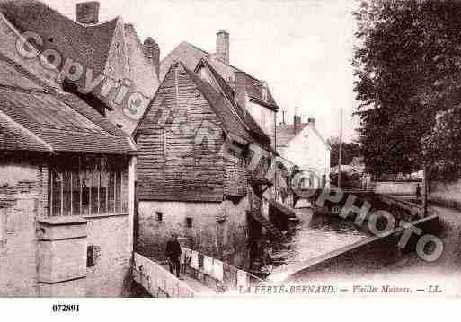 Ville de FERTEBERNARD(LA), carte postale ancienne