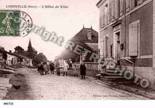 Ville de LIOUVILLE, carte postale ancienne