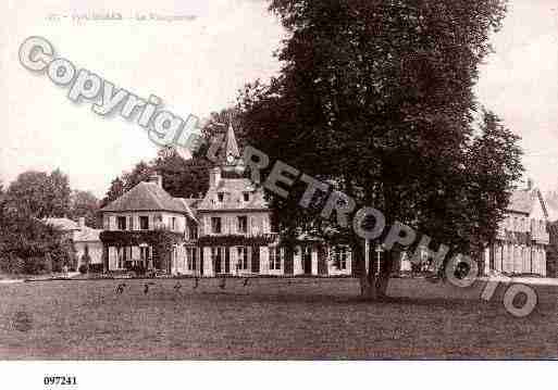 Ville de FOUGERES, carte postale ancienne