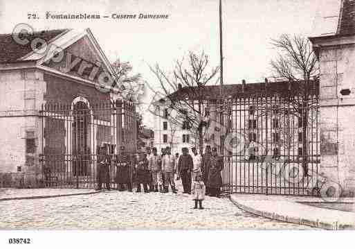 Ville de FONTAINEBLEAU, carte postale ancienne