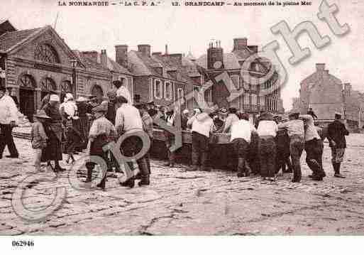 Ville de GRANDCAMPMAISY, carte postale ancienne