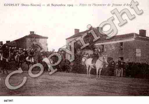 Ville de COURLAY, carte postale ancienne