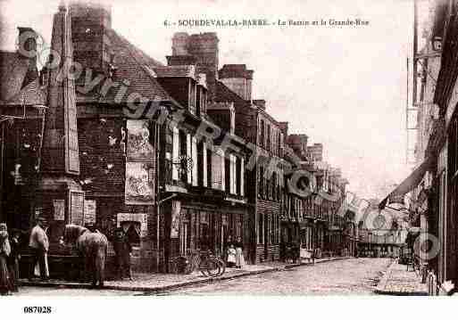 Ville de SOURDEVAL, carte postale ancienne