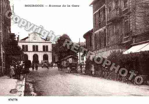 Ville de BOURGOINJALLIEU, carte postale ancienne