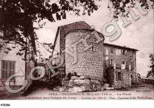 Ville de GOURDON, carte postale ancienne