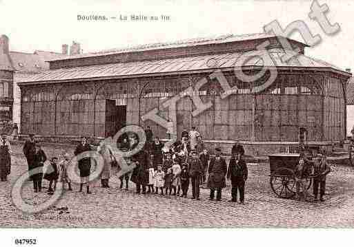 Ville de DOULLENS, carte postale ancienne