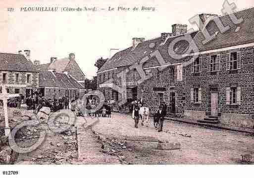 Ville de PLOUMILLIAU, carte postale ancienne