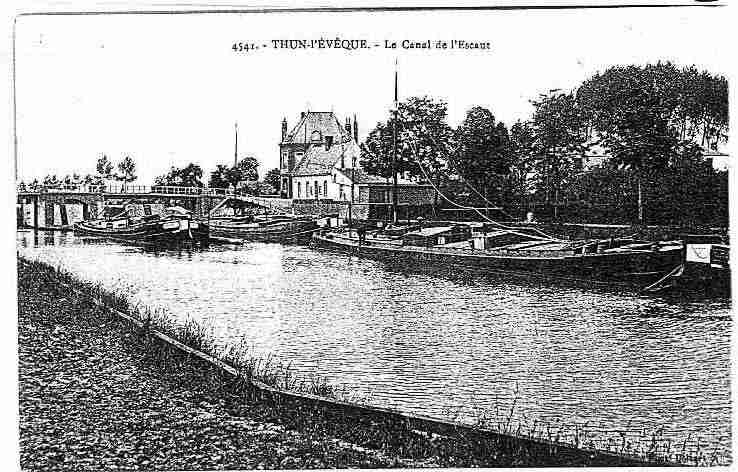 Ville de THUNL'EVEQUE, carte postale ancienne