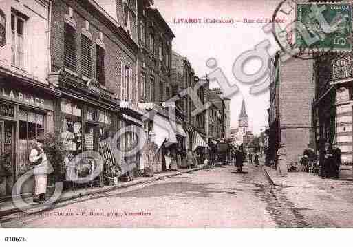 Ville de LIVAROT, carte postale ancienne