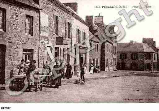 Ville de PLOUHA, carte postale ancienne