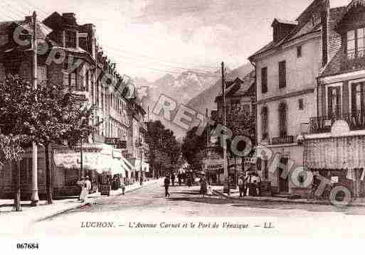 Ville de BAGNERESDELUCHON, carte postale ancienne