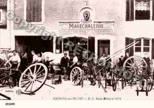 Ville de LACROIXSURMEUSE, carte postale ancienne