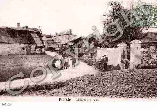 Ville de PLAISIR, carte postale ancienne