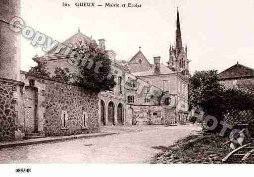 Ville de GUEUX, carte postale ancienne