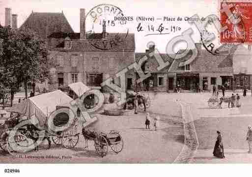 Ville de DORNES, carte postale ancienne